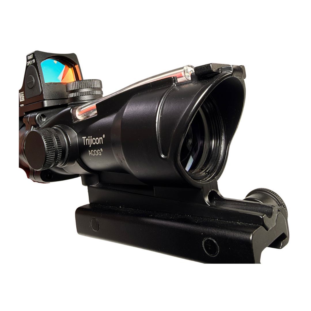Mira de Precisión Trijicon ACOG 4x32 con RMR